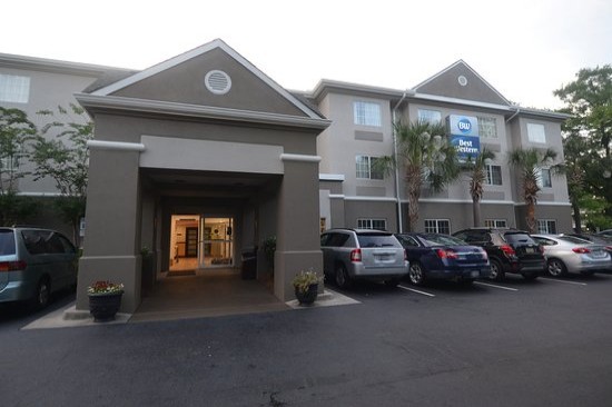 Best Western Patriots Point