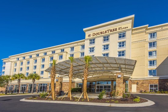 DoubleTree by Hilton North Charleston