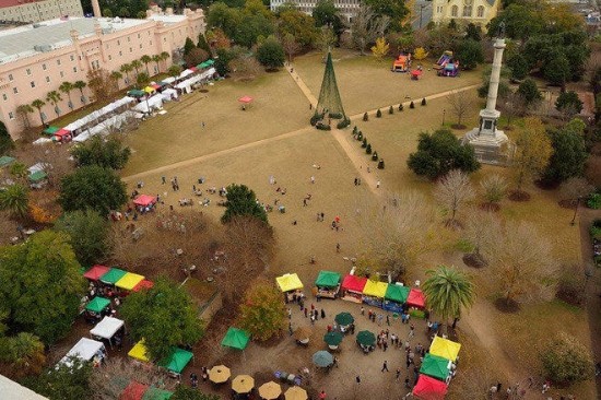 Holiday Market in Marion Square Holiday Market in Marion Square
