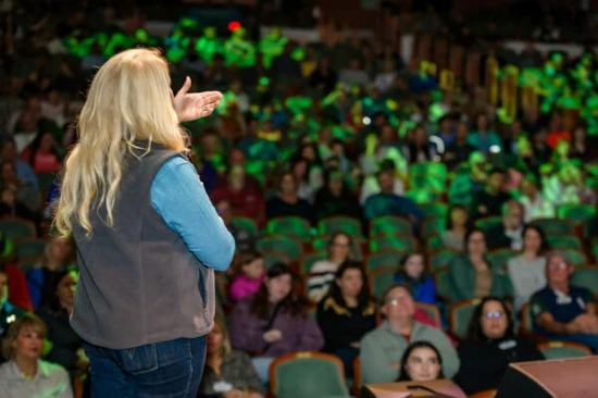 WOMEN IN CONSERVATION: WILDIFE HEROES OF SEA, LAND AND SKY 2024 WOMEN IN CONSERVATION: WILDIFE HEROES OF SEA, LAND AND SKY 2024